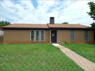 6715 Whiteridge Drive, Dallas, TX 75217