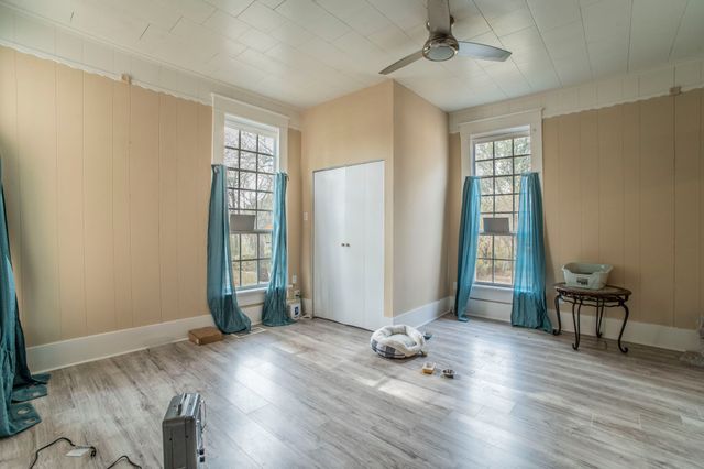 540 12th Street SE, Paris, TX 75460