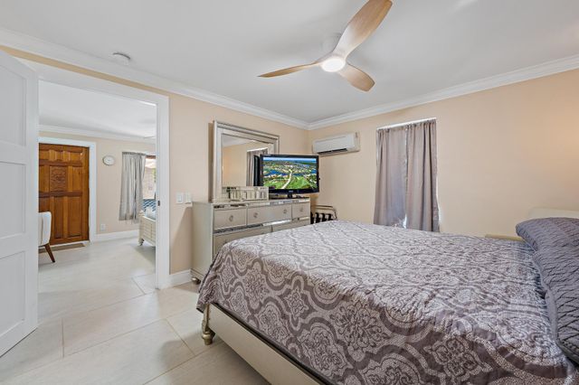447 27TH Street, West Palm Beach, FL 33407