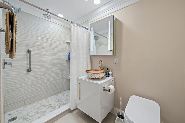 447 27TH Street, West Palm Beach, FL 33407