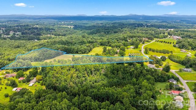 2122 Enon Road, Morganton, NC 28655