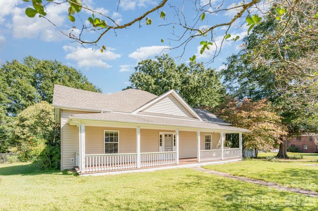 4030 Peachtree Street, Hickory Grove, SC 29717