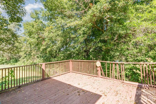 4030 Peachtree Street, Hickory Grove, SC 29717