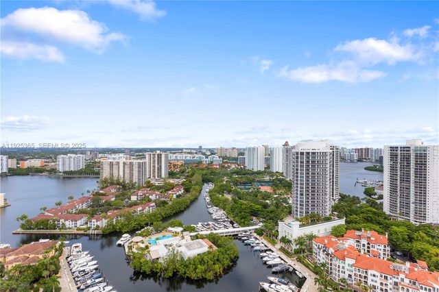 2000 Island Blvd PH-5, Aventura, FL 33160