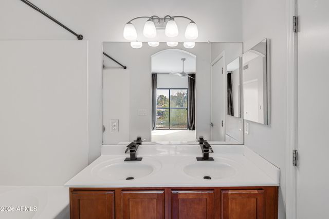 7841 N 21st Avenue, Phoenix, AZ 85021
