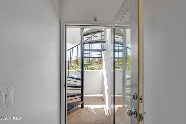 7841 N 21st Avenue, Phoenix, AZ 85021