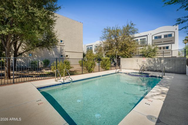 7841 N 21st Avenue, Phoenix, AZ 85021