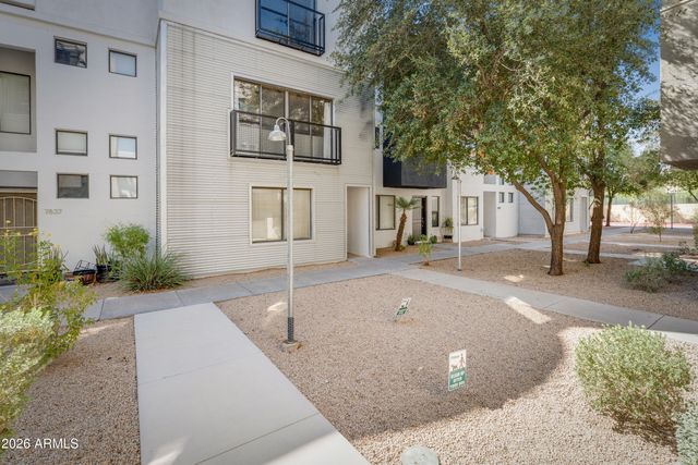 7841 N 21st Avenue, Phoenix, AZ 85021