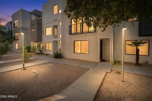 7841 N 21st Avenue, Phoenix, AZ 85021