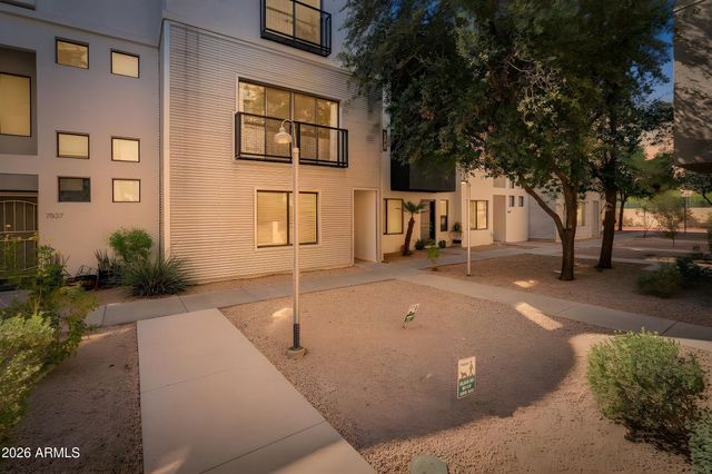 7841 N 21st Avenue, Phoenix, AZ 85021