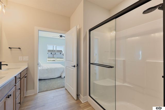 12003 S 114th Avenue, Papillion, NE 68046