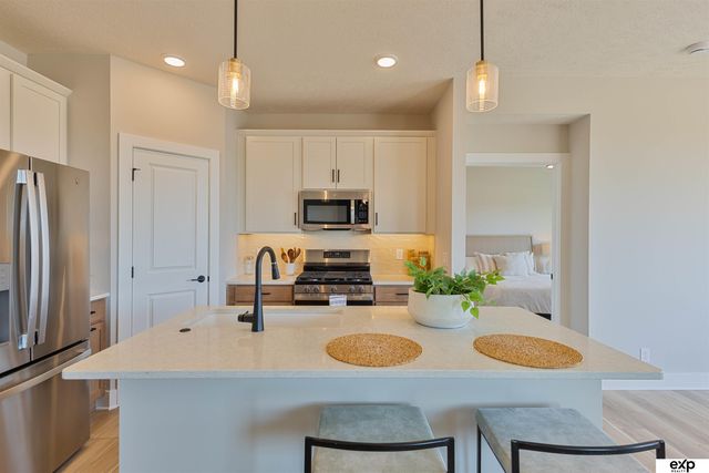 12003 S 114th Avenue, Papillion, NE 68046