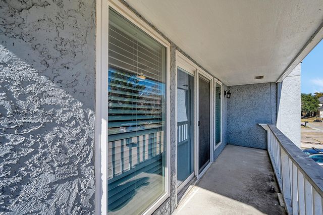 125 Capetown, Conroe, TX 77356