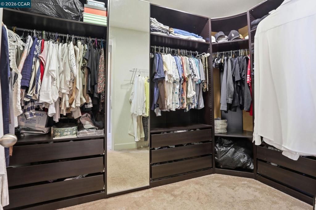 Image 27 of property listing at 5036 Turnbridge Ct, Vacaville, CA 95687