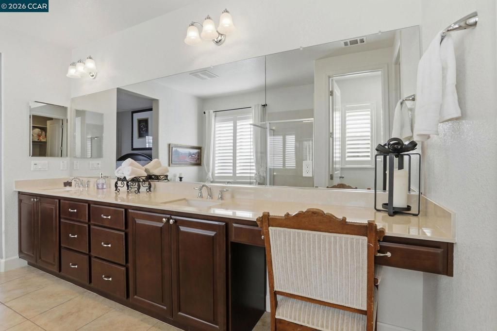 Image 29 of property listing at 5036 Turnbridge Ct, Vacaville, CA 95687