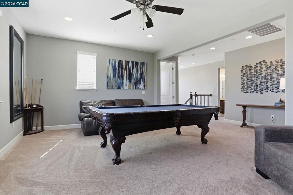 Image 36 of property listing at 5036 Turnbridge Ct, Vacaville, CA 95687