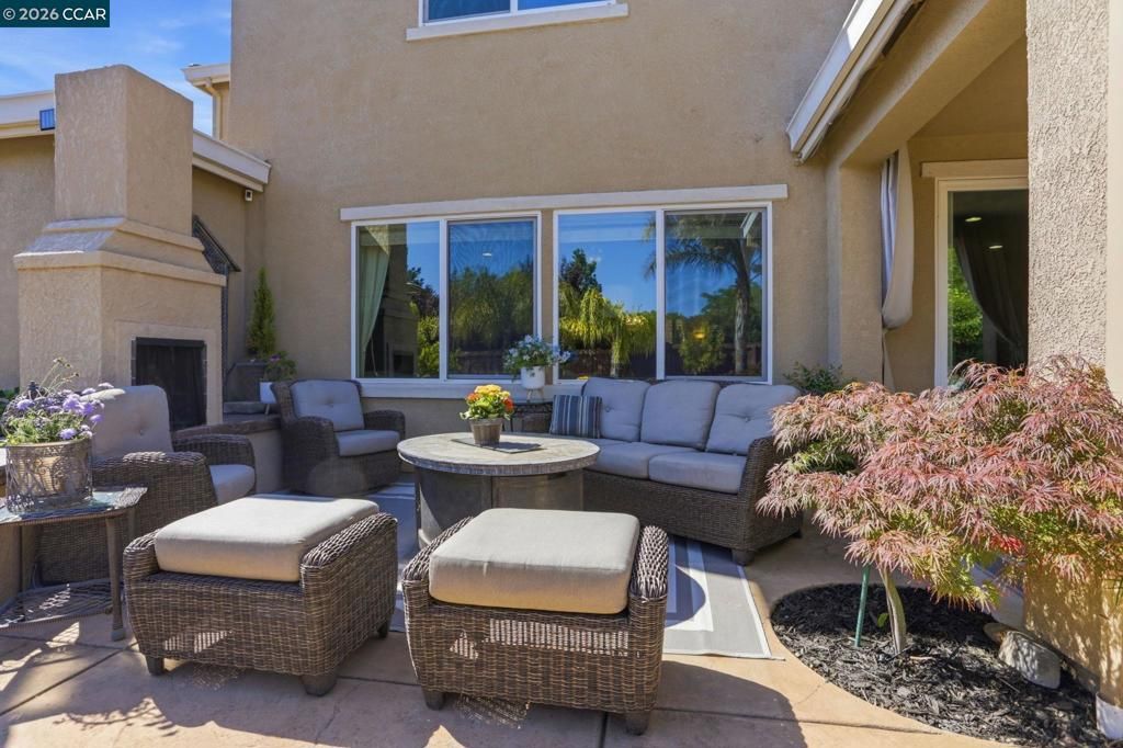 Image 54 of property listing at 5036 Turnbridge Ct, Vacaville, CA 95687