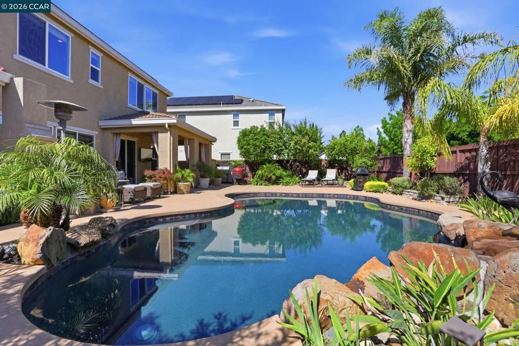 Image 64 of property listing at 5036 Turnbridge Ct, Vacaville, CA 95687