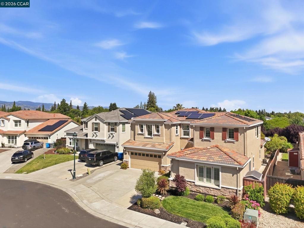 Image 68 of property listing at 5036 Turnbridge Ct, Vacaville, CA 95687