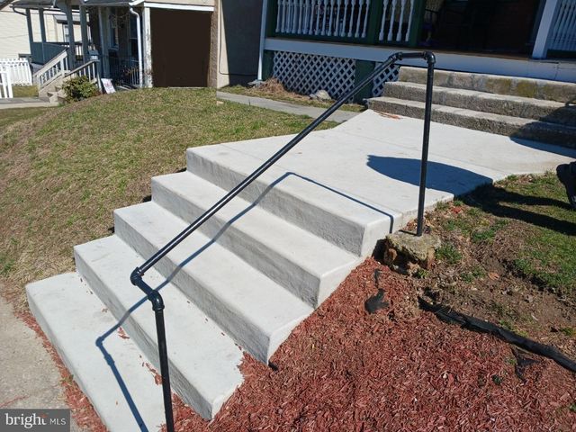 119 S 4TH AVE, Coatesville, PA 19320
