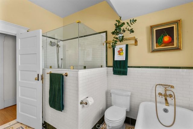 1012 W Highland Ave., Redlands, CA 92373