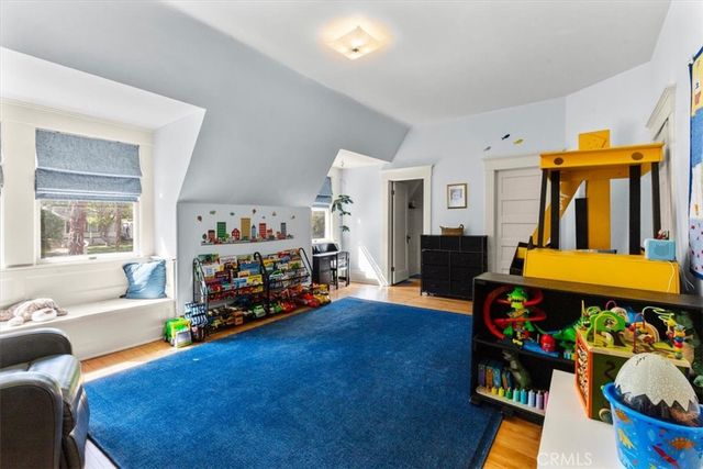 1012 W Highland Ave., Redlands, CA 92373