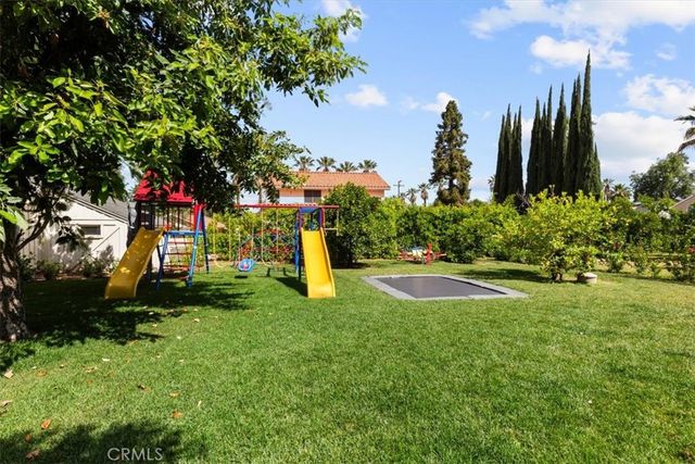 1012 W Highland Ave., Redlands, CA 92373