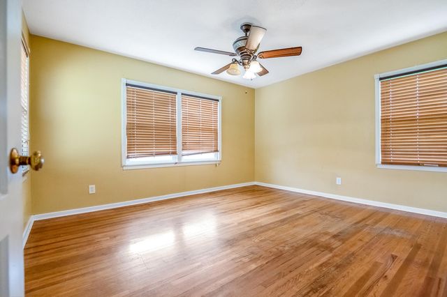 4708 W Hurley Avenue, Visalia, CA 93291