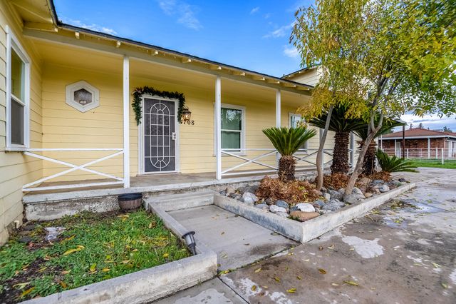 4708 W Hurley Avenue, Visalia, CA 93291