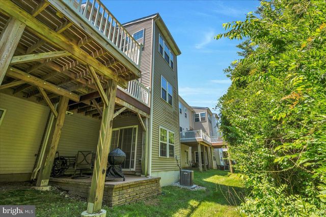 465 DOGWOOD DR, Deptford, NJ 08096