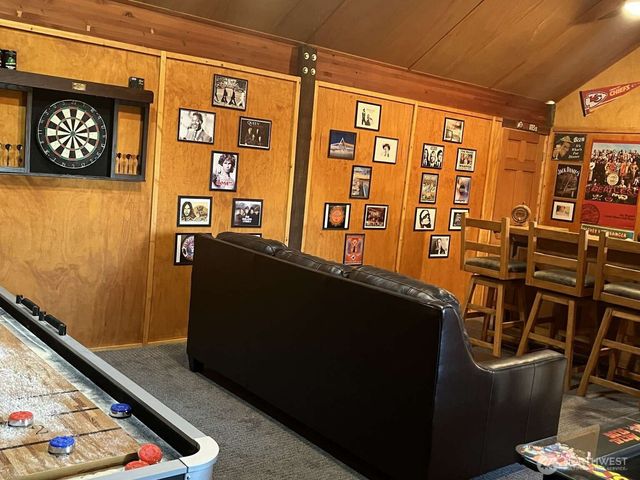 5433 Elder Road, Ferndale, WA 98248
