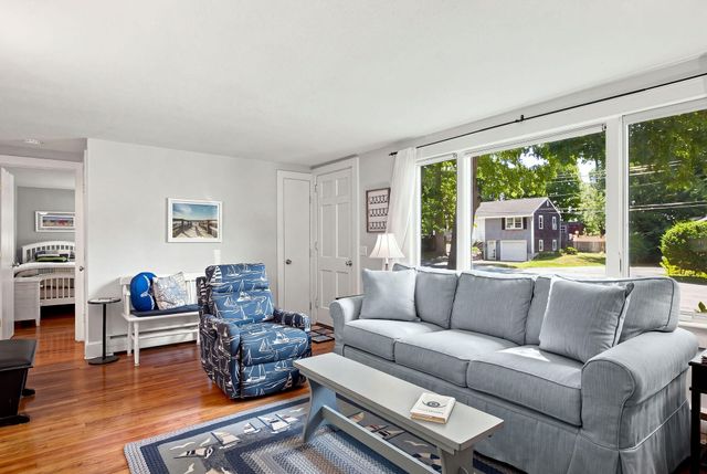 4 Old Mill Lane, Harwich, MA 02645