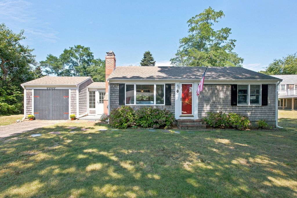 4 Old Mill Lane, Harwich, MA 02645