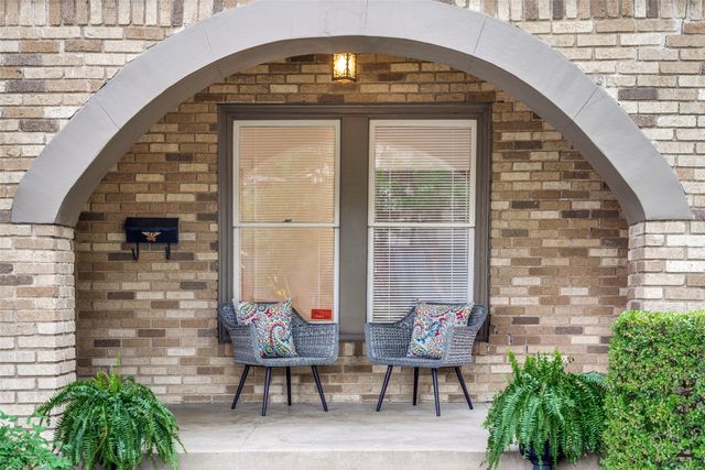 6139 La Vista Drive, Dallas, TX 75214