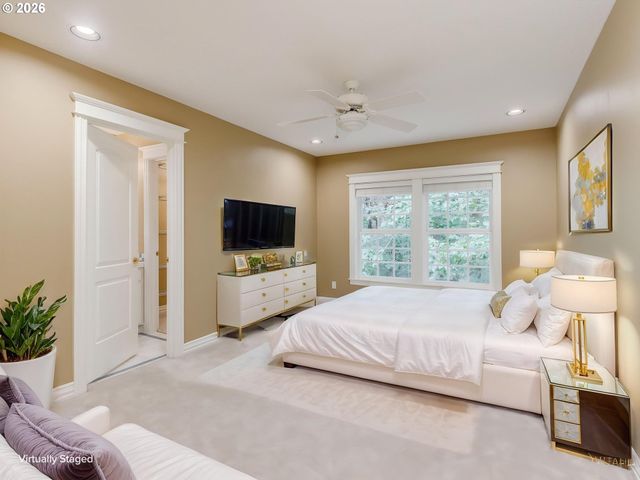 1845 N TEAKWOOD Cir, Canby, OR 97013