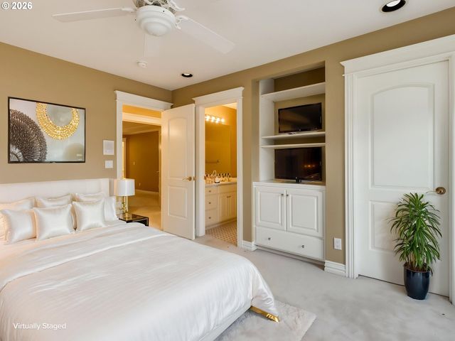 1845 N TEAKWOOD Cir, Canby, OR 97013