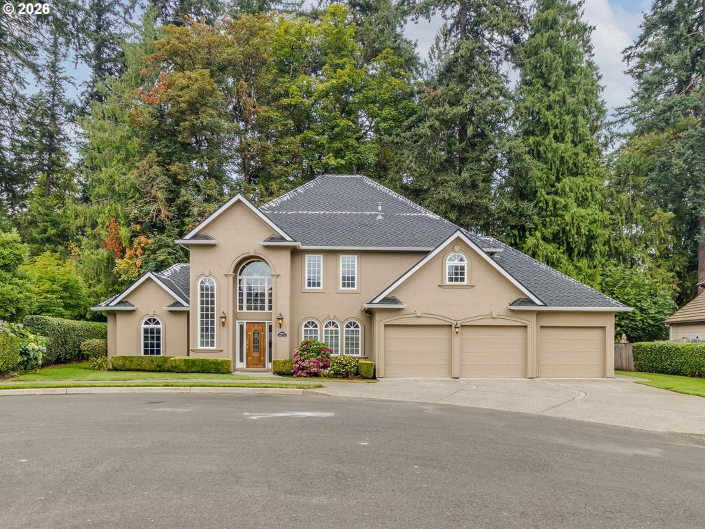 1845 N TEAKWOOD Cir, Canby, OR 97013
