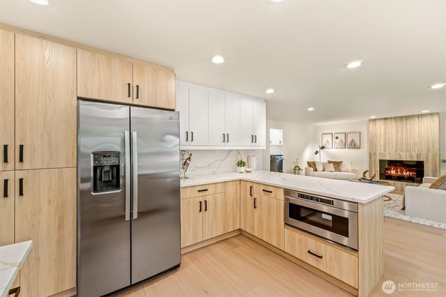 18501 28th Avenue SE, Bothell, WA 98012