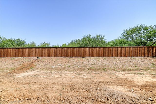 1617 Verdin Drive, Fort Worth, TX 76140
