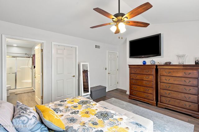 133 Mooring Road, Manahawkin, NJ 08050