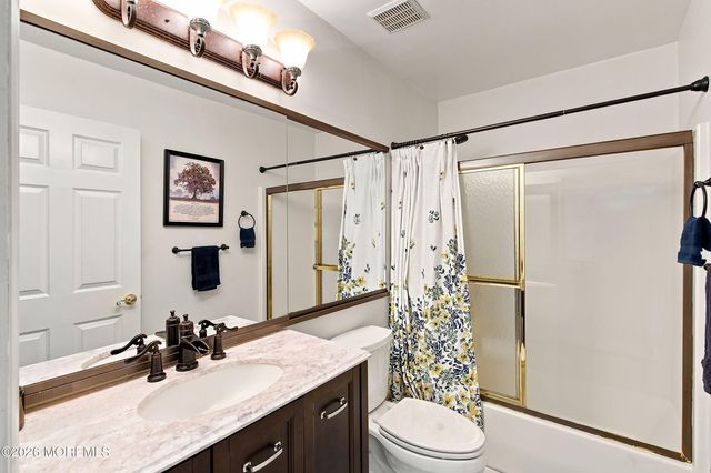 133 Mooring Road, Manahawkin, NJ 08050