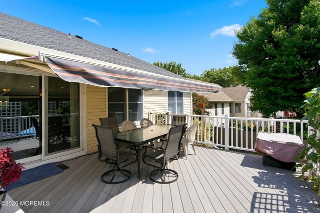 133 Mooring Road, Manahawkin, NJ 08050