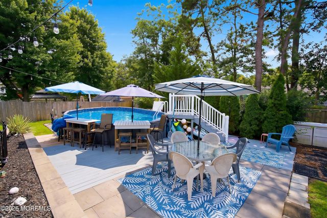 133 Mooring Road, Manahawkin, NJ 08050