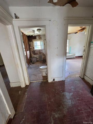 2025 Adams Avenue, Flint, MI 48505