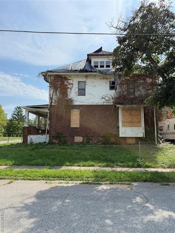 2025 Adams Avenue, Flint, MI 48505