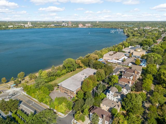 3540 James Avenue S 106, Minneapolis, MN 55408