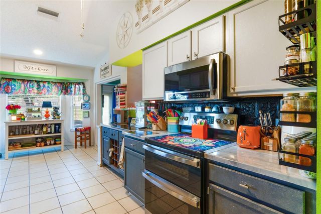 18607 BENT PINE DRIVE, Hudson, FL 34667