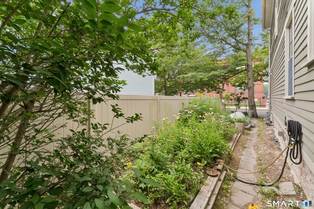 653 Winchester Avenue, New Haven, CT 06511
