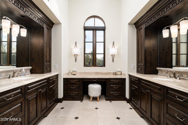 33262 N VANISHING Trail, Scottsdale, AZ 85266