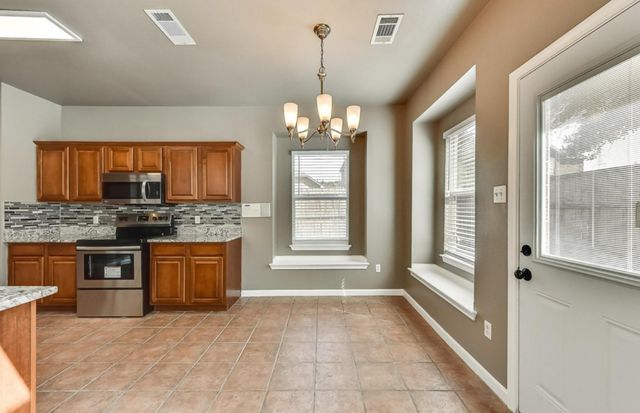 7928 Vista Hill Lane, Dallas, TX 75249